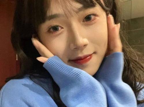 吃瓜网红男扮女,揭秘网络红人的真实身份